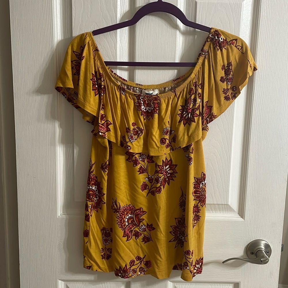 Old Navy Women's shirt top Marigold Yellow Floral Sleeveless Ruffle s small